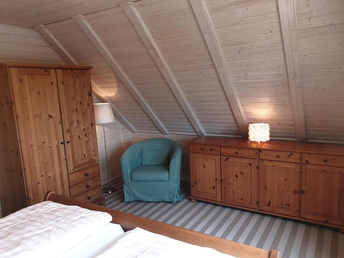 Vila Blockhaus - De Luet Holt Hus Born Exteriér fotografie