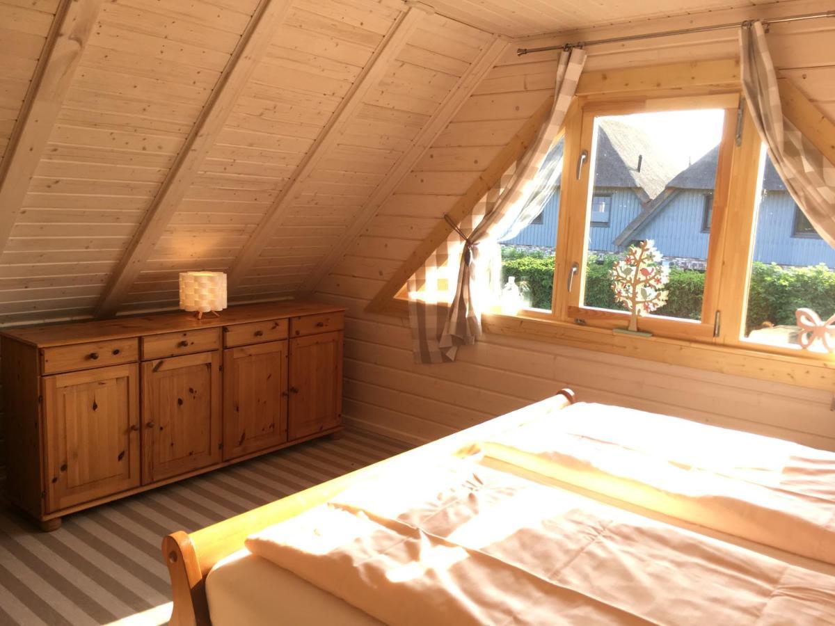 Vila Blockhaus - De Luet Holt Hus Born Exteriér fotografie